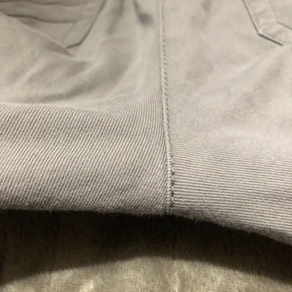 Size 10 LUISA CERANO capri pants - Picture 10 of 16